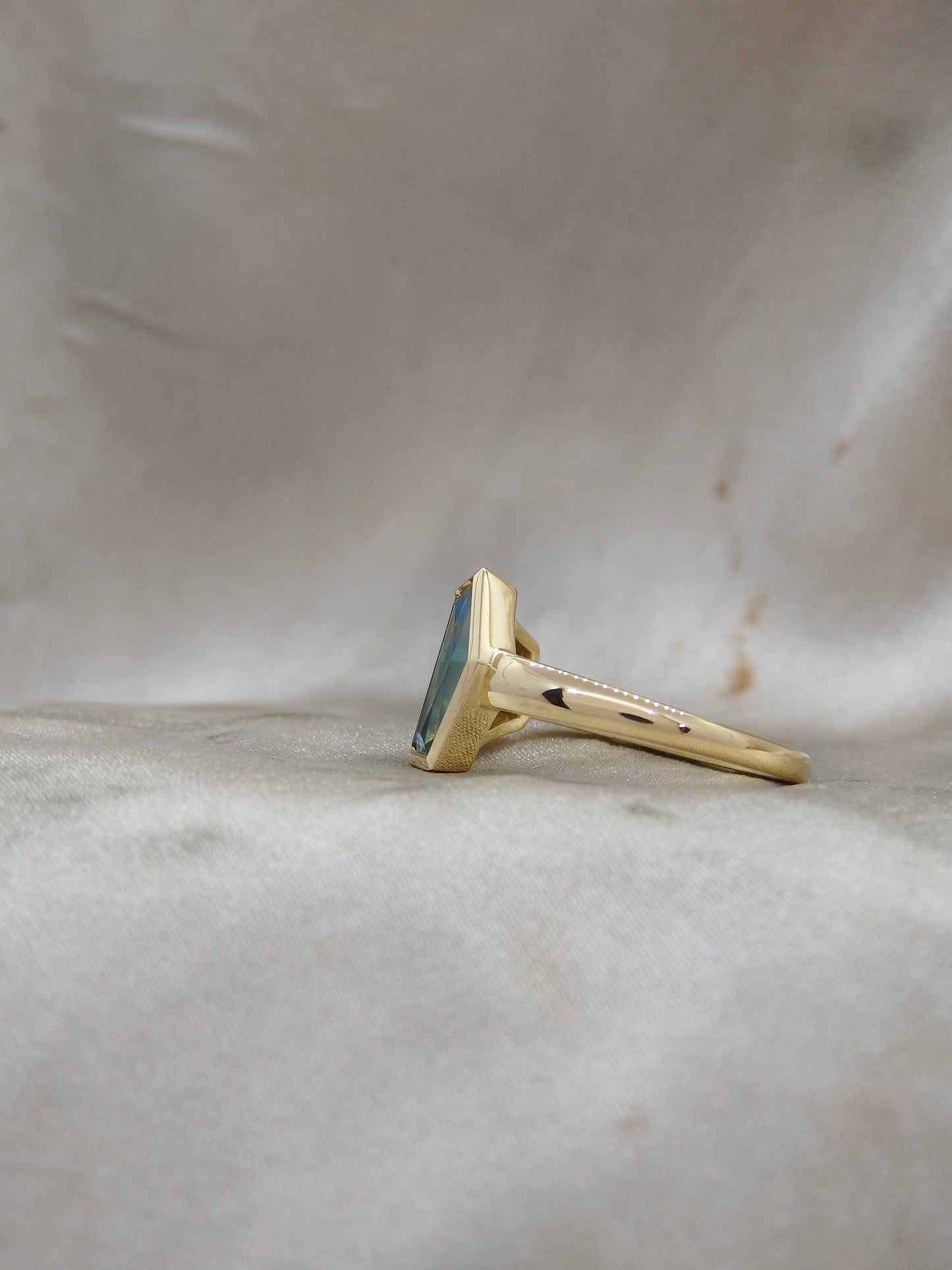 Parched Duet Cognac Diamond & Australian Sapphire Ring