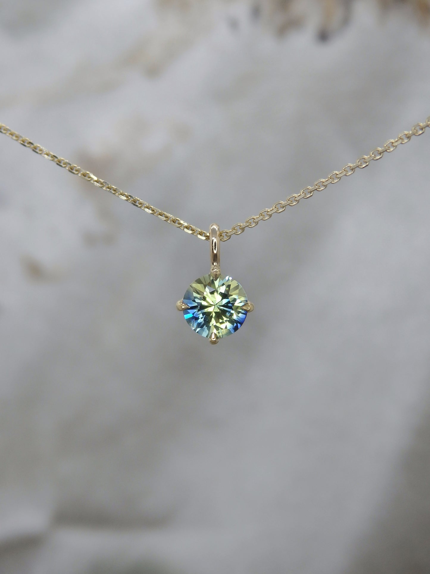 18ct Gold Diamond-Cut Trace Chain