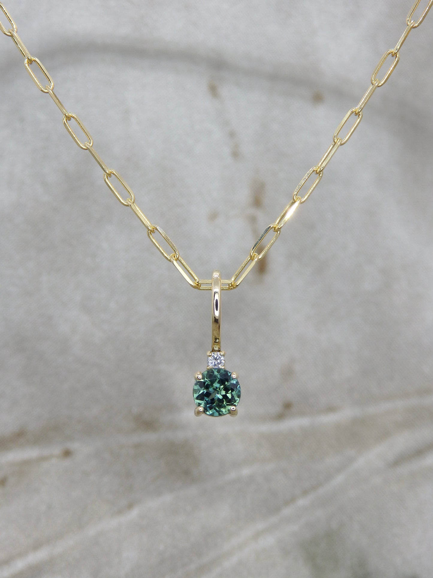 18ct Gold Australian Sapphire & Diamond 2-Stone Drop Pendant