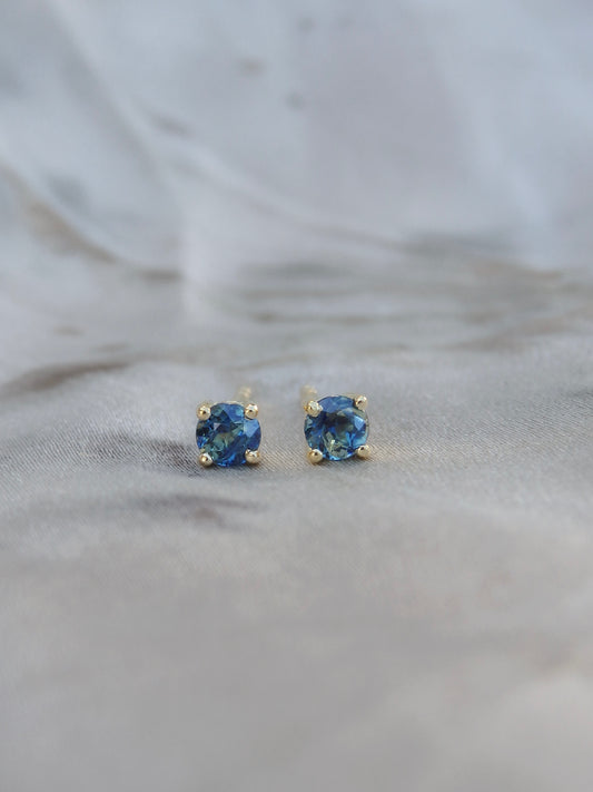 Blue Parti Australian Sapphire Studs in 18ct Gold - 3.2mm