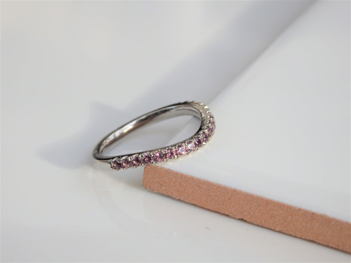 Dusk Sapphire Soft Curve Wedding Ring