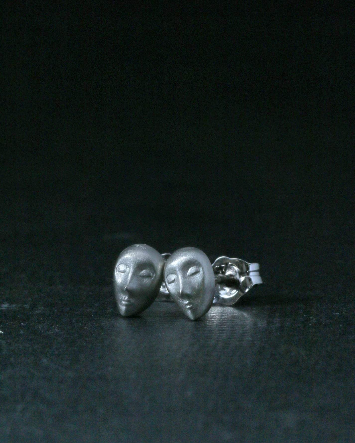 “Julia” Face Studs in Sterling Silver by Hugh Thyregod