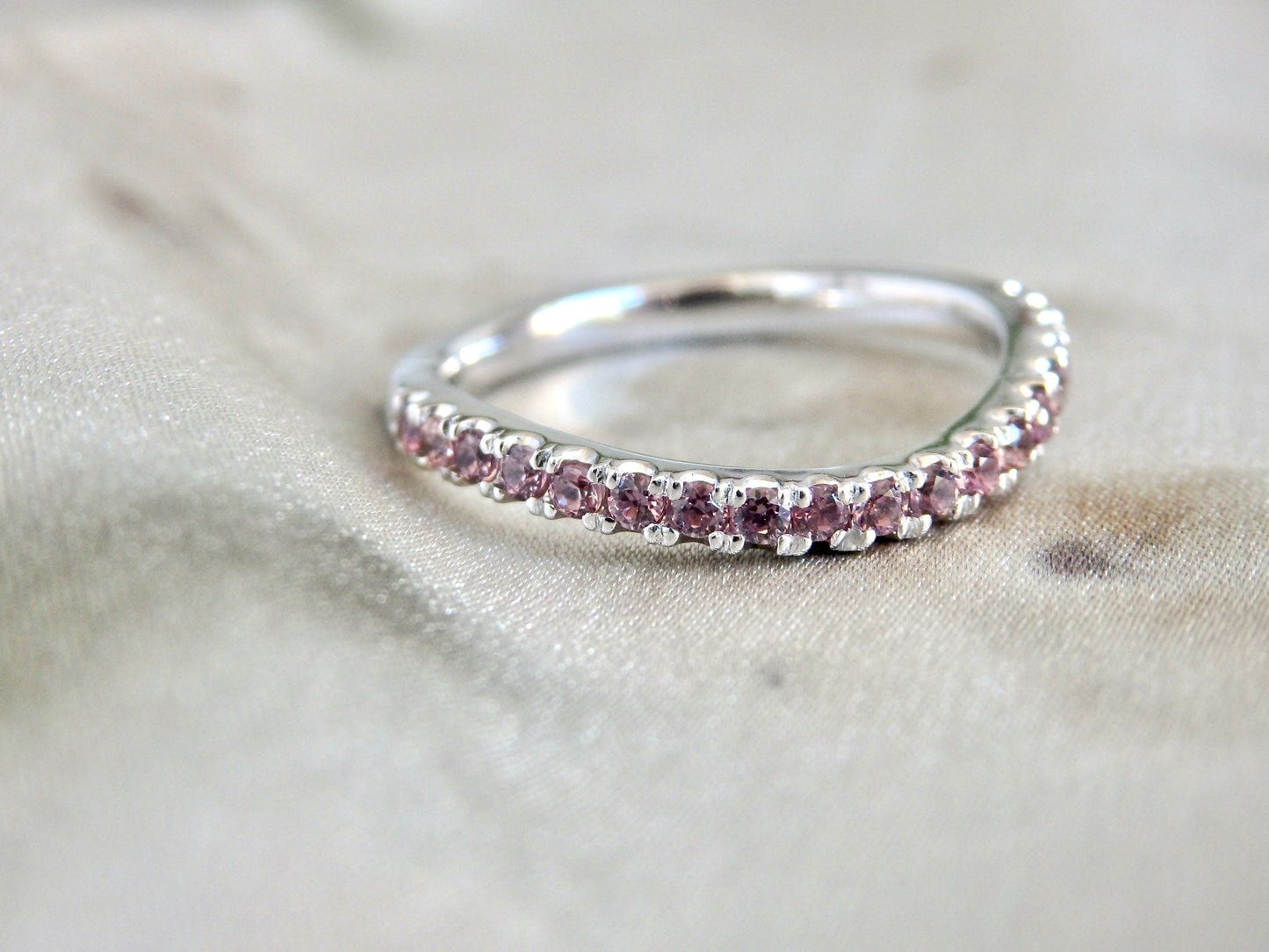 Dusk Sapphire Soft Curve Wedding Ring