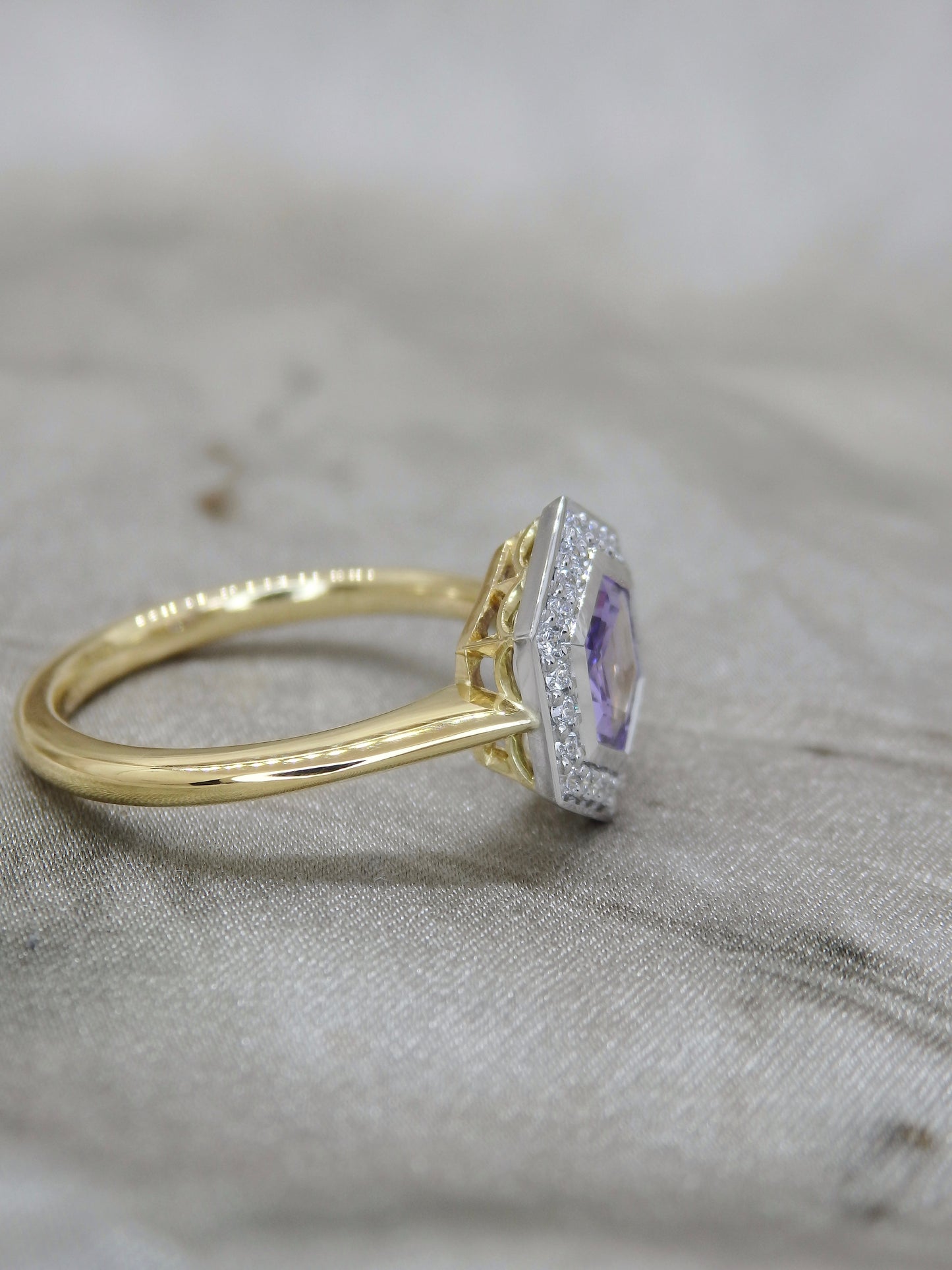 Manor - Unheated Lilac Hexagon Sapphire Halo Ring