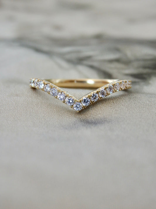 Diamond Peak Fitted Wedding Ring