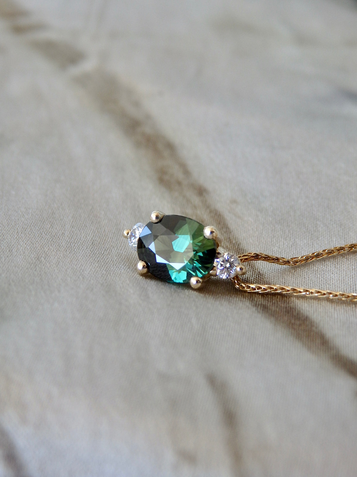 1.35ct Australian Green Sapphire &amp; Diamond Pendant, 14ct Gold