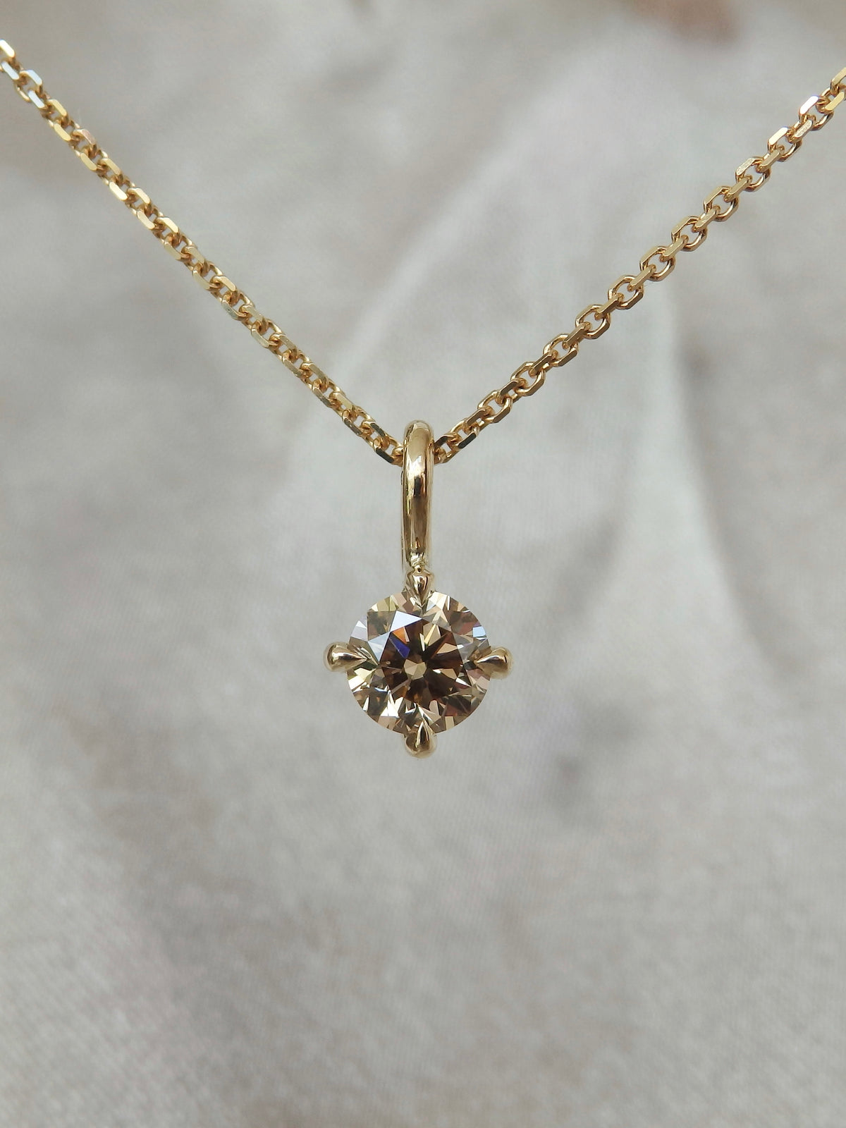Australian Argyle Diamond Pendant, 18ct Yellow Gold